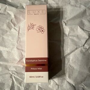 ❤️‍🔥3/$10 NWT- Eucalyptus Jasmine pillow mist